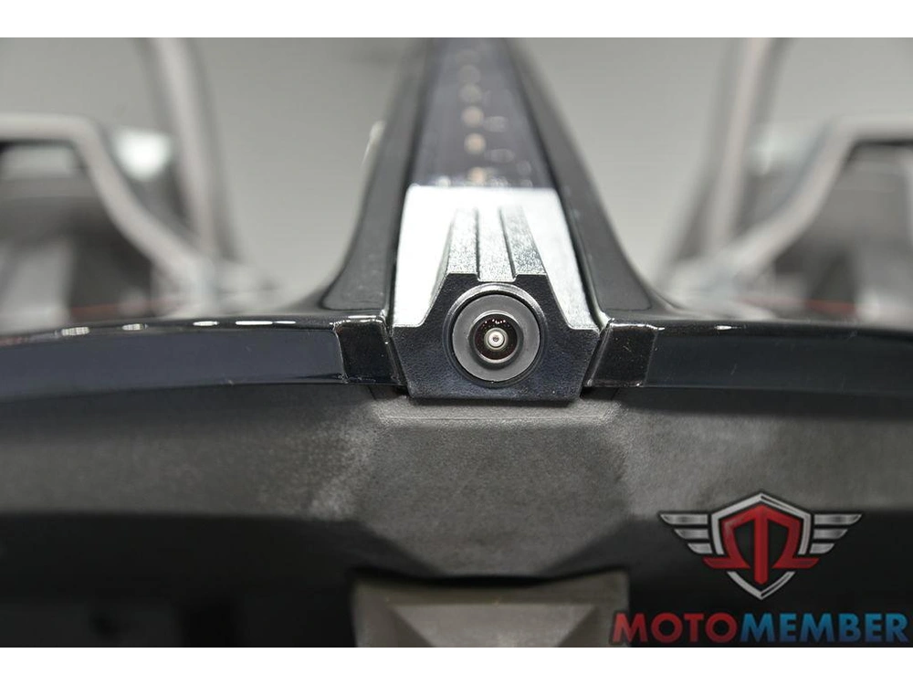 2024 Slingshot Slingshot® Slr Slingshot Red Pearl alt