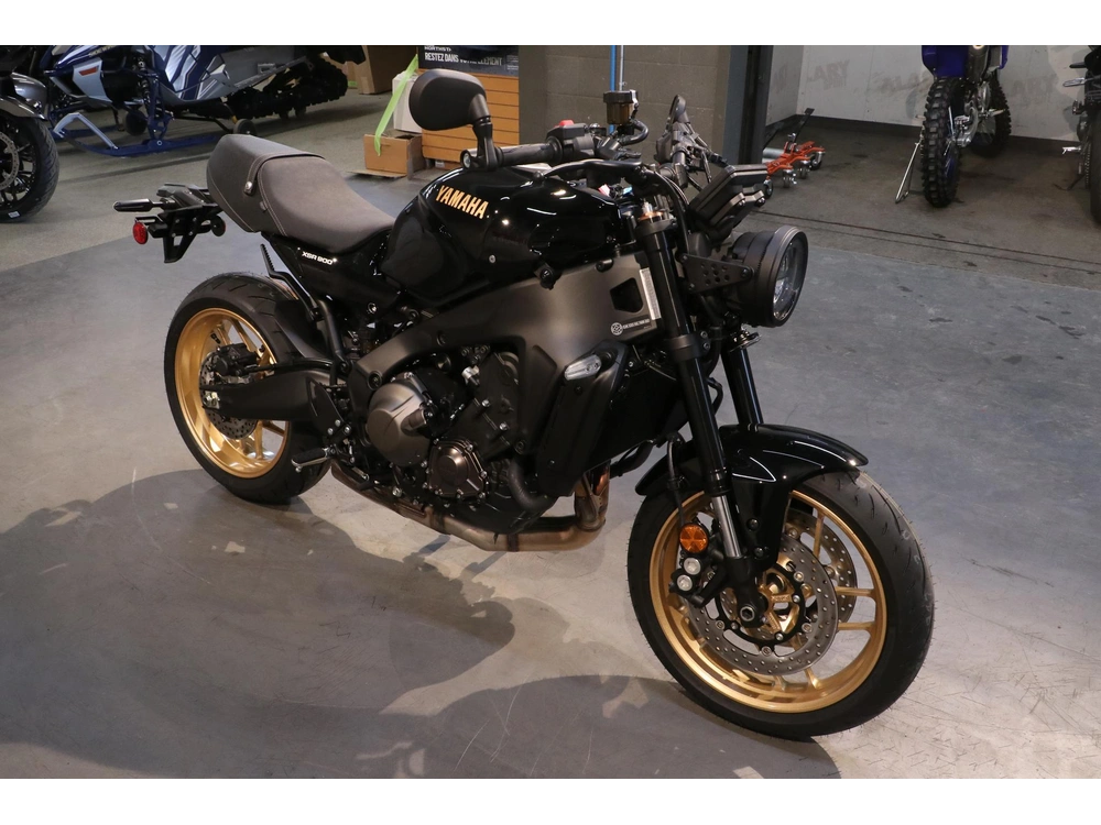 2026 Yamaha Xsr900 alt