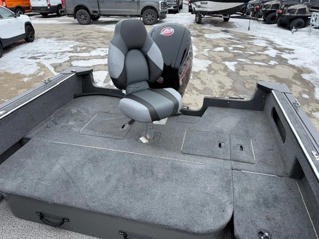 2025 Mirrocraft Holiday 1768 alt