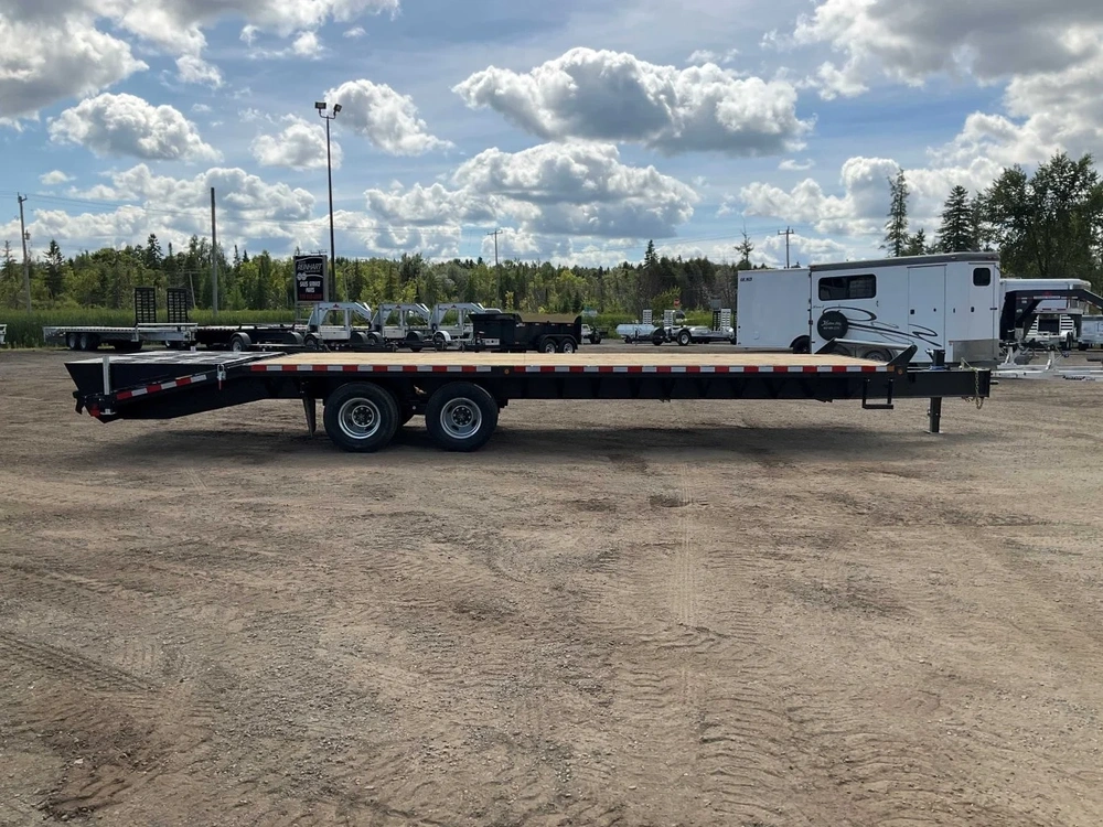 2026 Canada Trailers 8.5x28 12 Ton Deckover Equipment Trailer alt