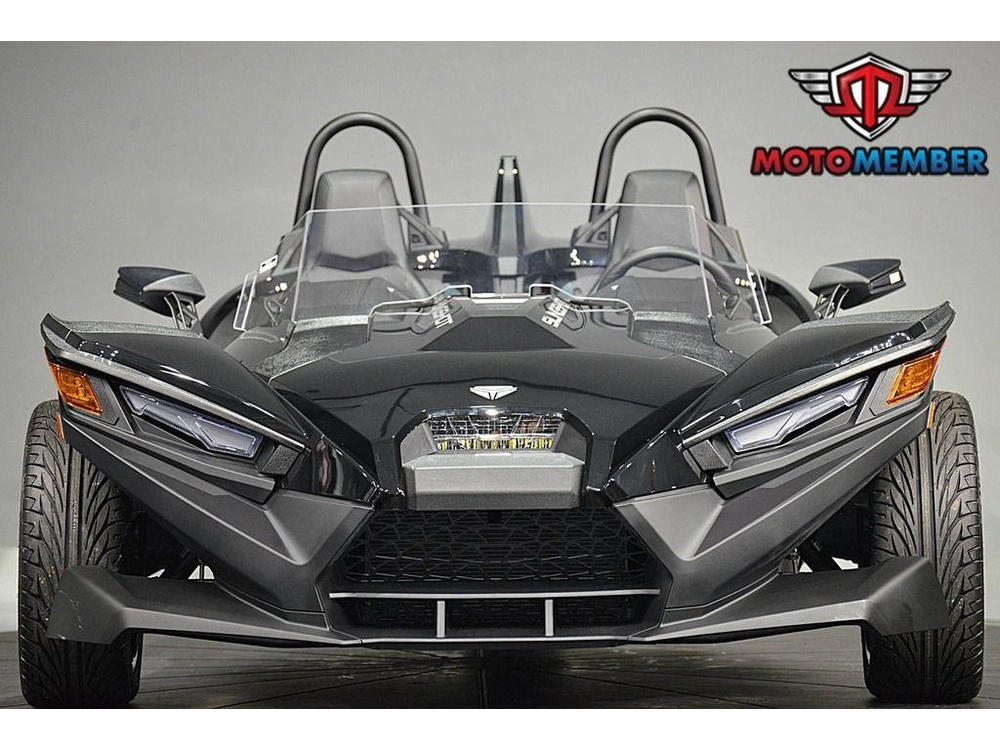 2025 Slingshot Slingshot® S Autodrive Jet Black alt