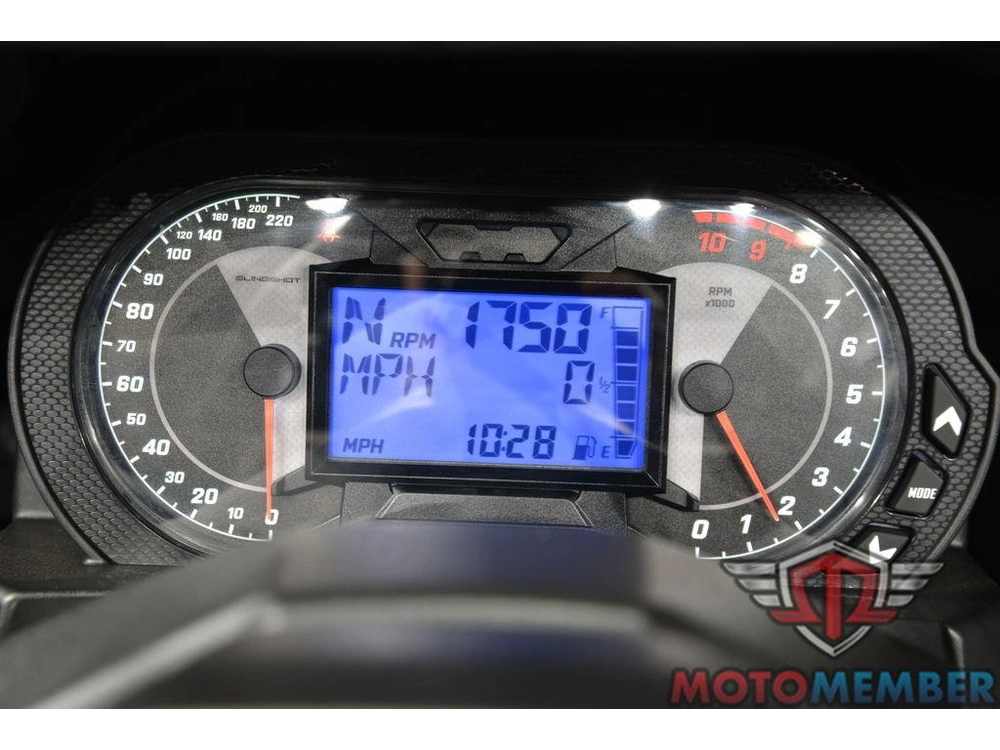 2025 Slingshot Slingshot® Sl Autodrive Jet Black alt