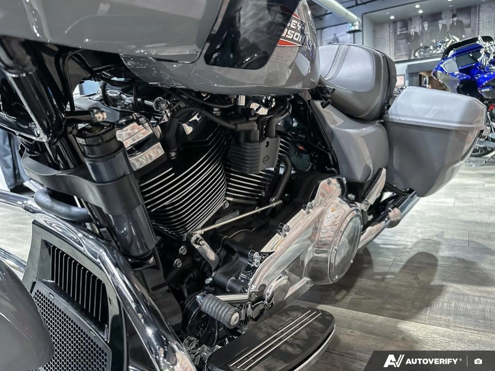 2026 Harley-davidson Road Glide alt