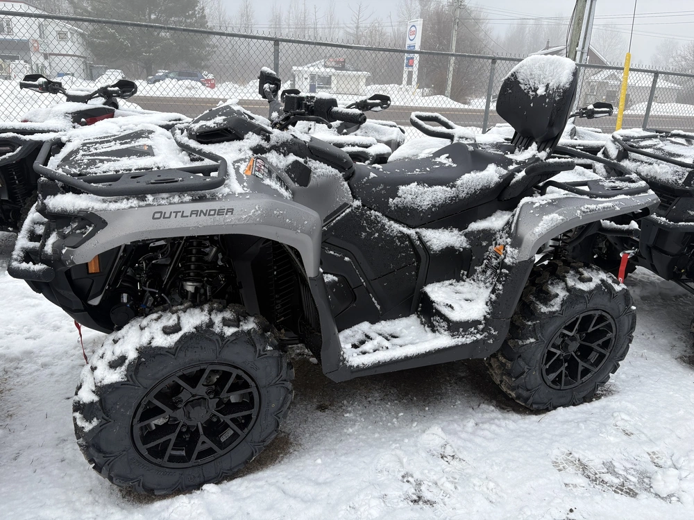 2026 Can-am Out Max Xt 700 alt