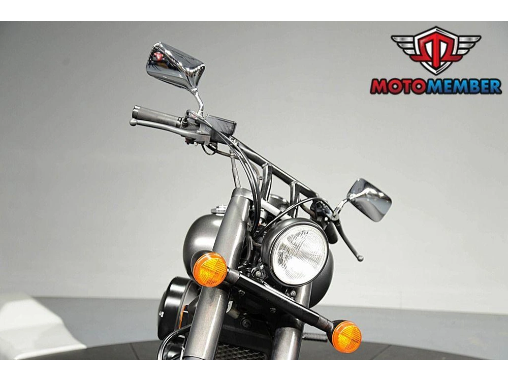 2022 Honda Shadow Phantom alt
