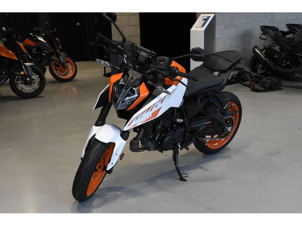 2024 Ktm 250 Duke alt