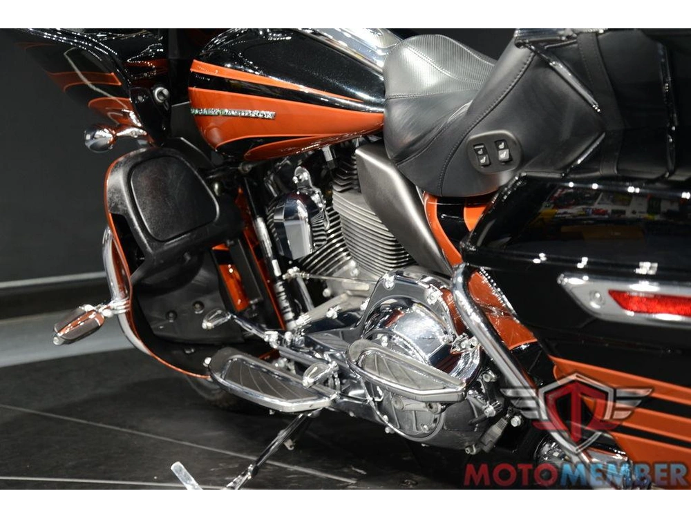 2015 Harley-davidson Fltruse - Cvo™ Road Glide® Ultra alt