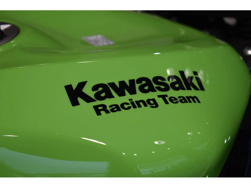 2025 Kawasaki Ninja® Zx™-6r Abs Krt Edition alt