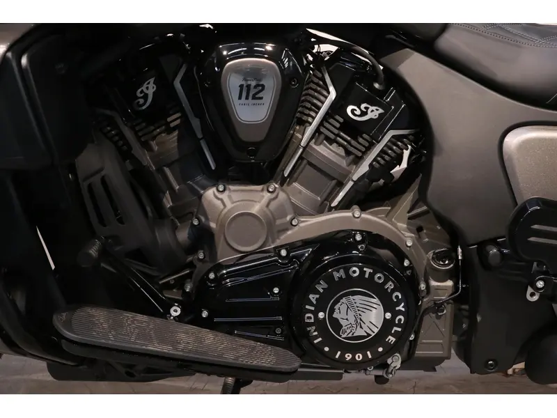 2026 Indian Motorcycle Pursuit Dark Horse 112 & powerband audio thumbnail 11