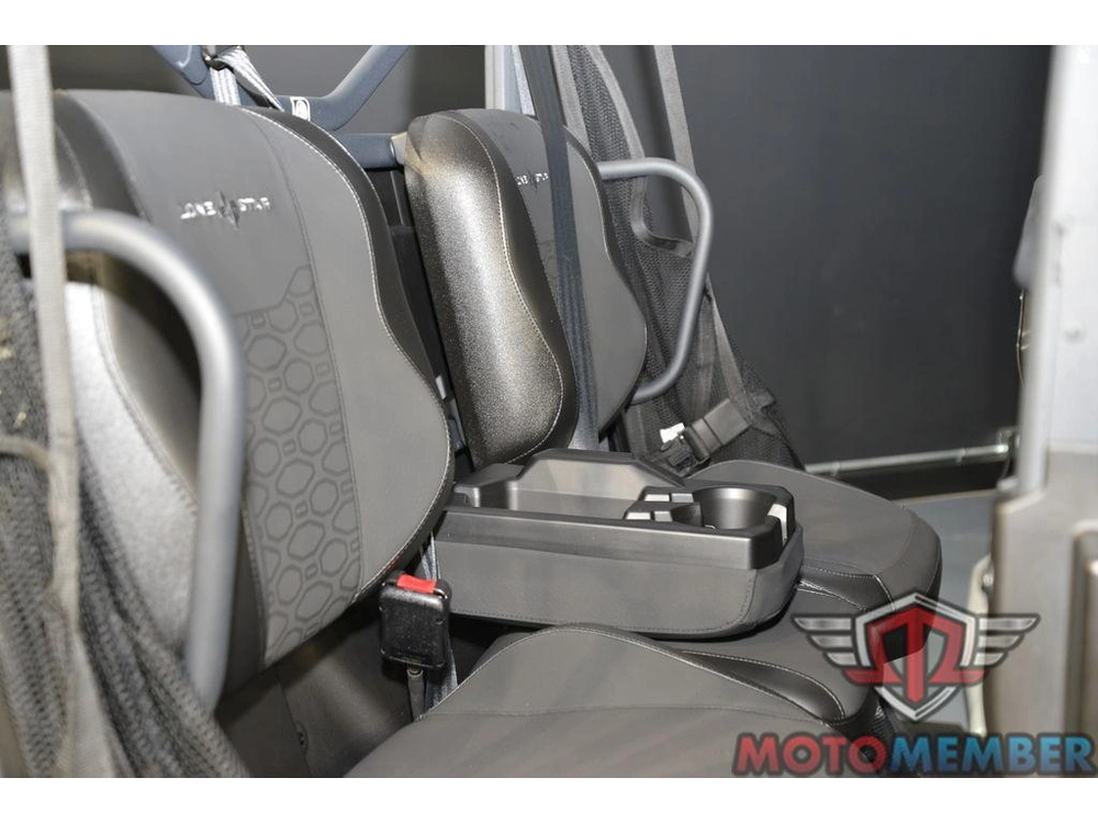 2025 Can-am Defender Max Lone Star Hd10 alt