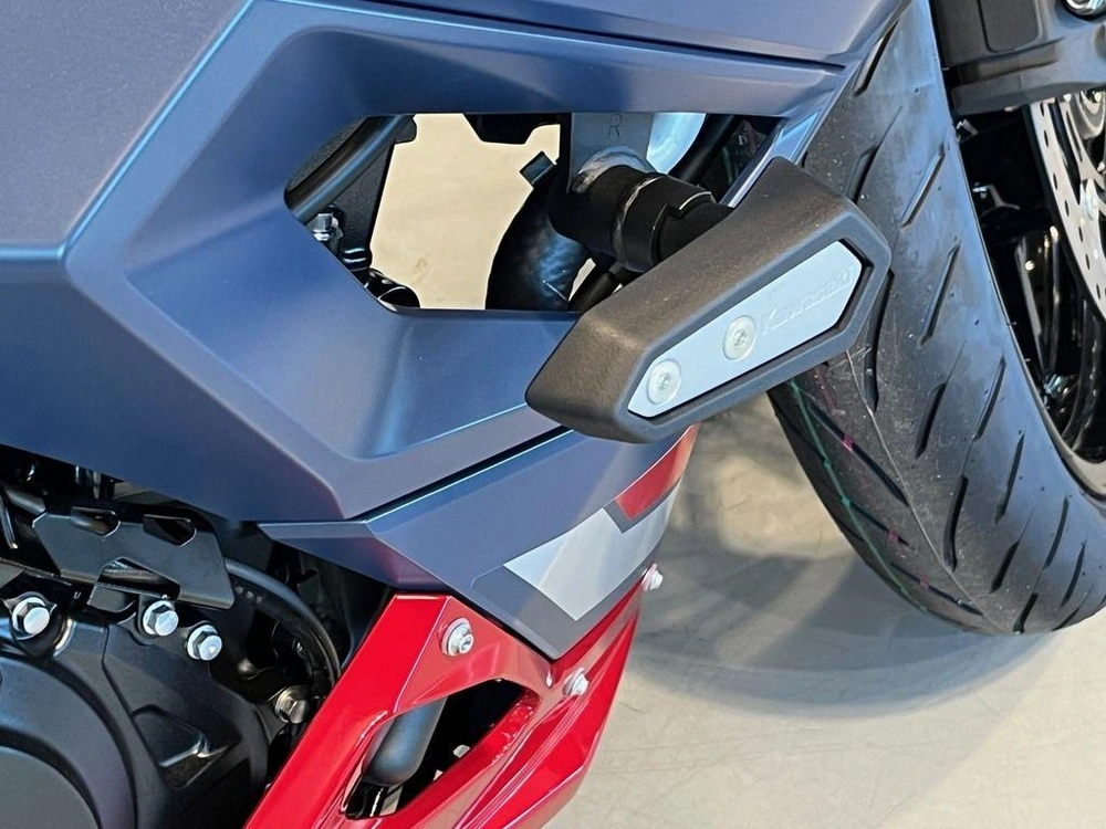 2026 Kawasaki Ninja® 500 Se Abs alt