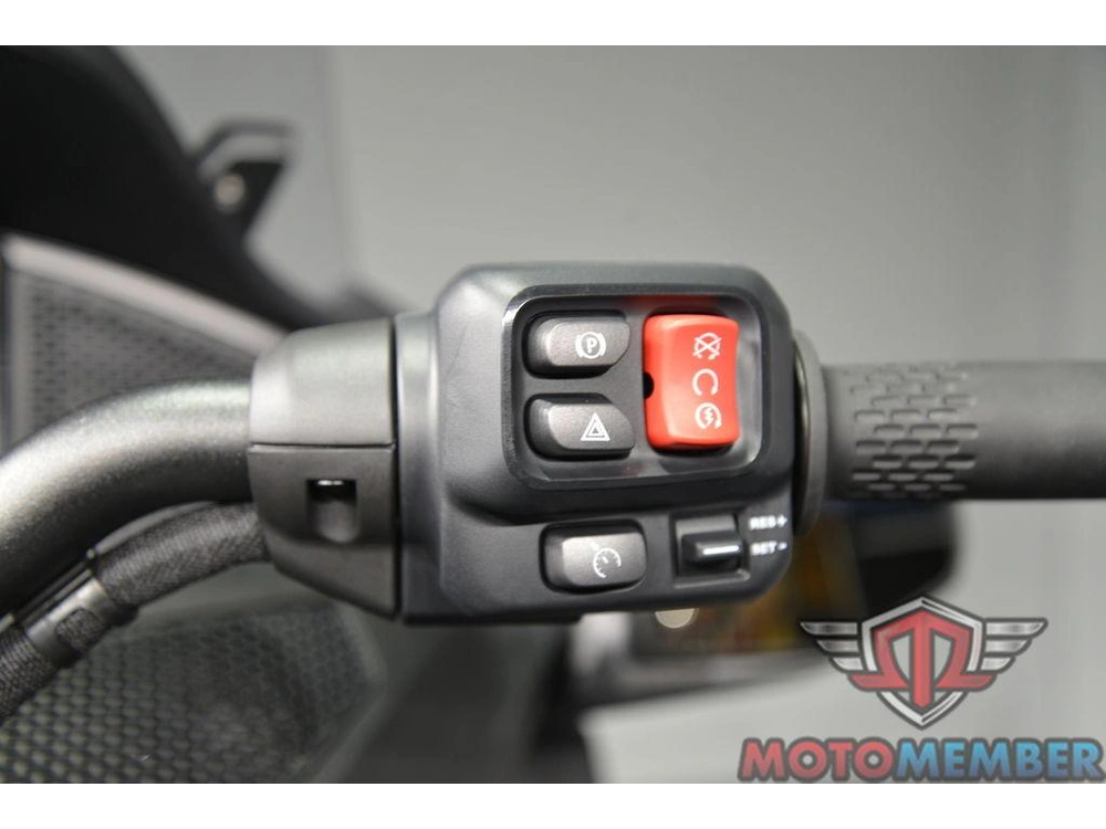 2026 Can-am Spyder Rt Limited Dark alt