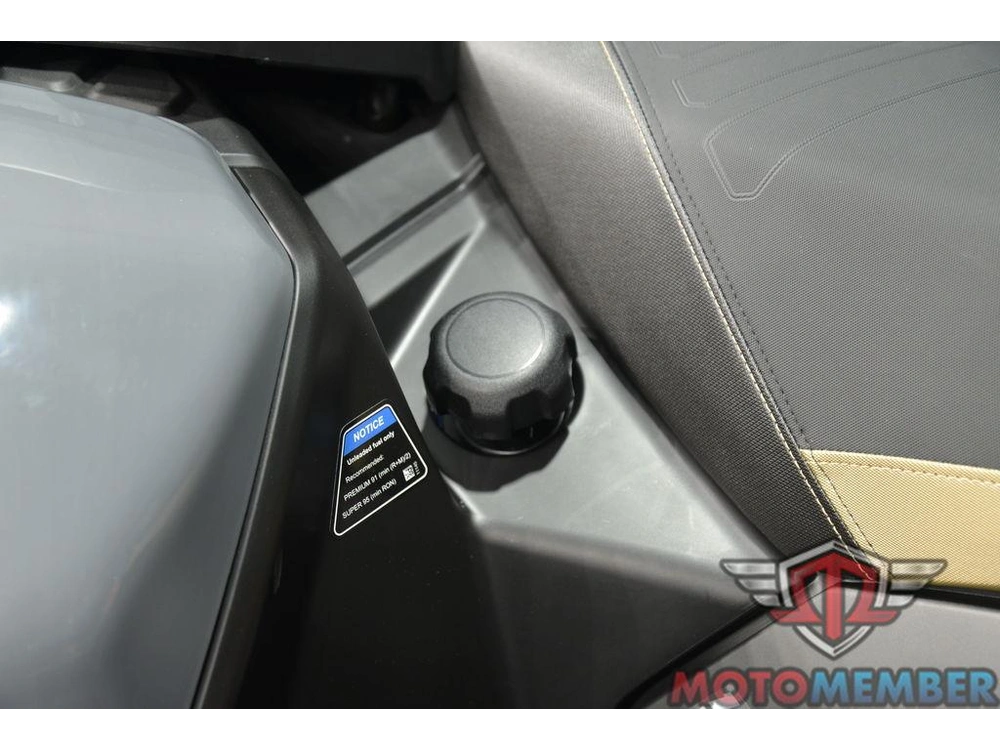 2026 Can-am Outlander X Mr 1000r Granite Grey alt