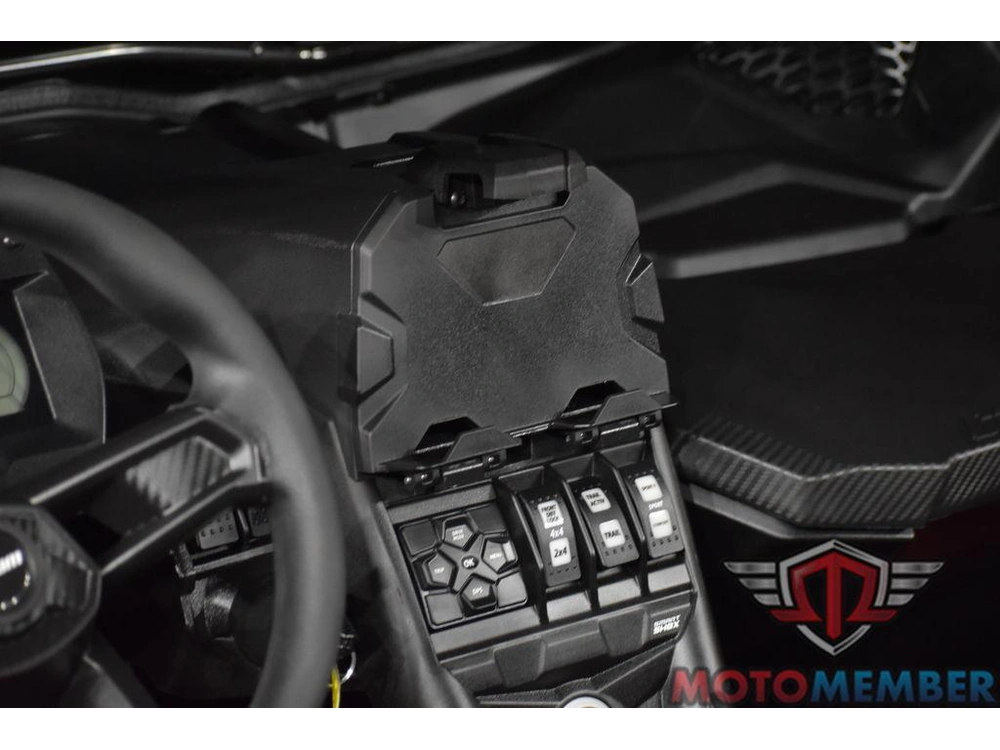 2025 Can-am Maverick X3 Ds Turbo Fiery Red & Hyper Silver alt