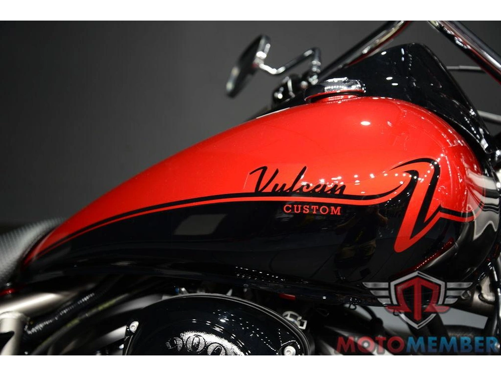2025 Kawasaki Vulcan® 900 Custom alt