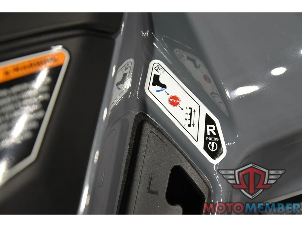 2026 Can-am Outlander Electric alt