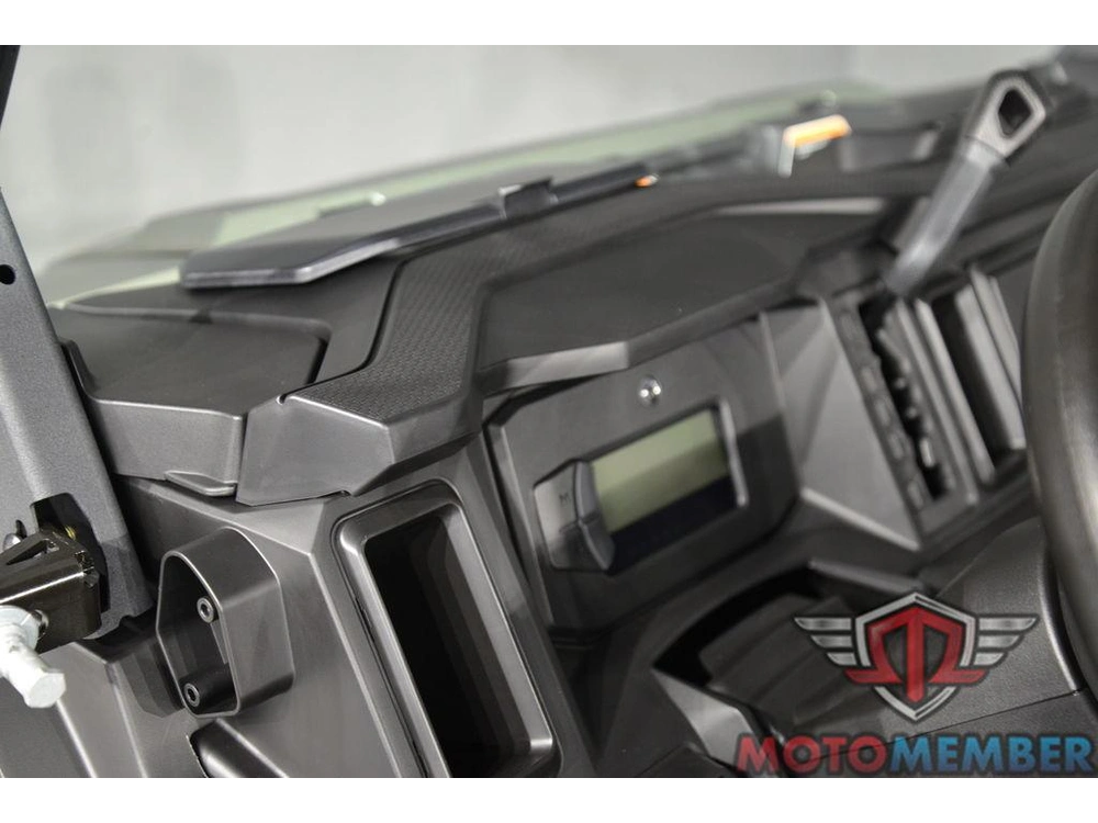 2026 Can-am Defender Max X Mr Hd11 With Half-doors alt