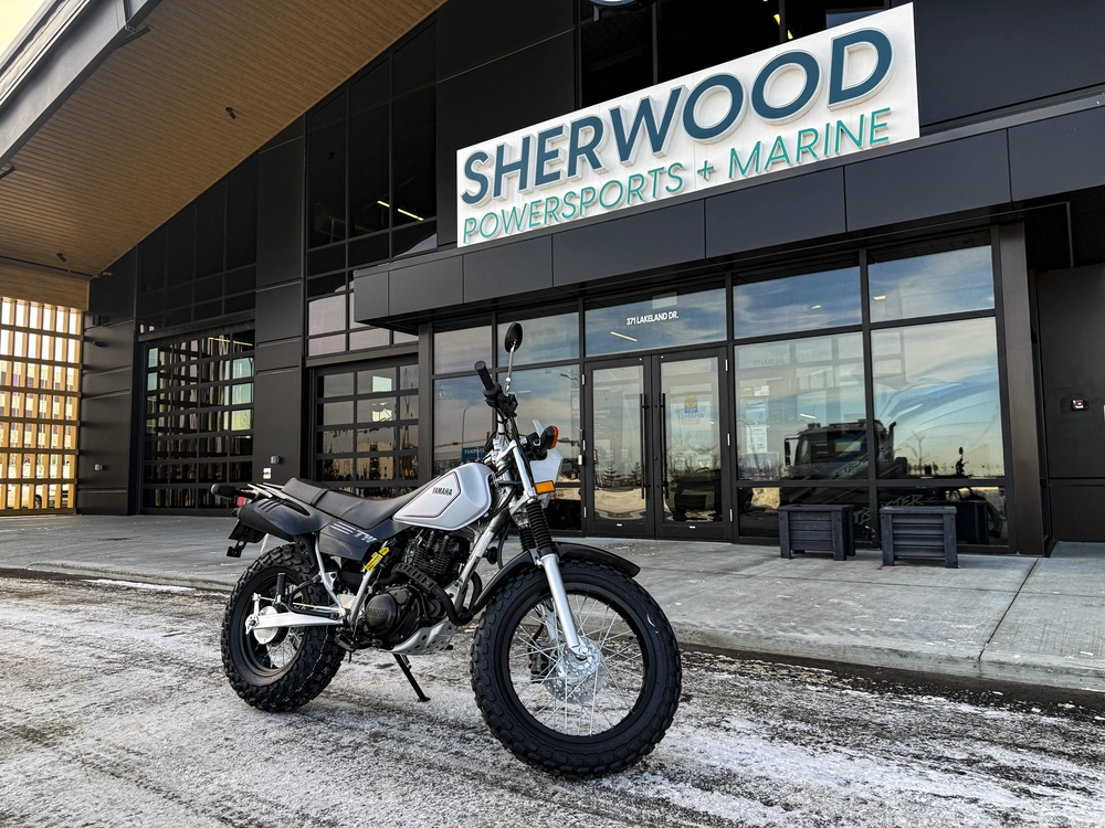 2026 Yamaha Tw200 alt