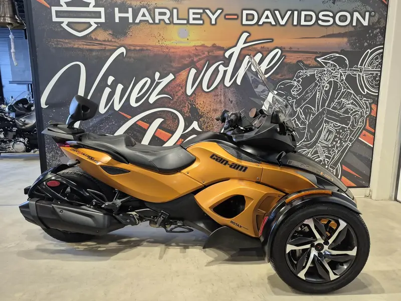2013 Bombardier Spyder RSS