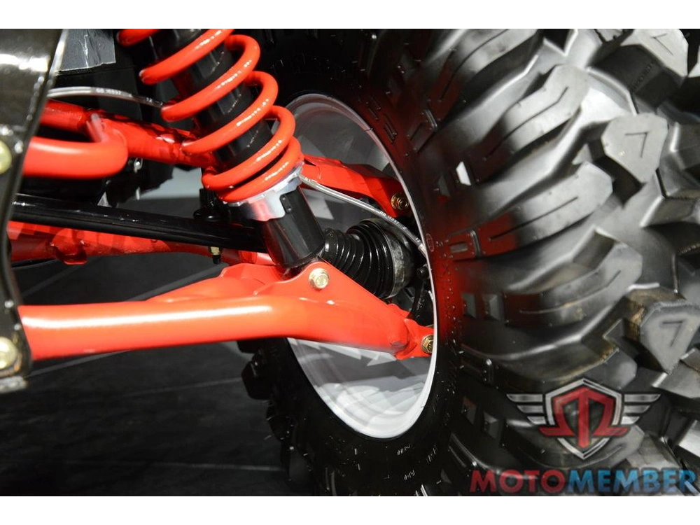 2025 Can-am Defender X Mr With Half-doors Hd10 Hyper Silver & Legion Red alt