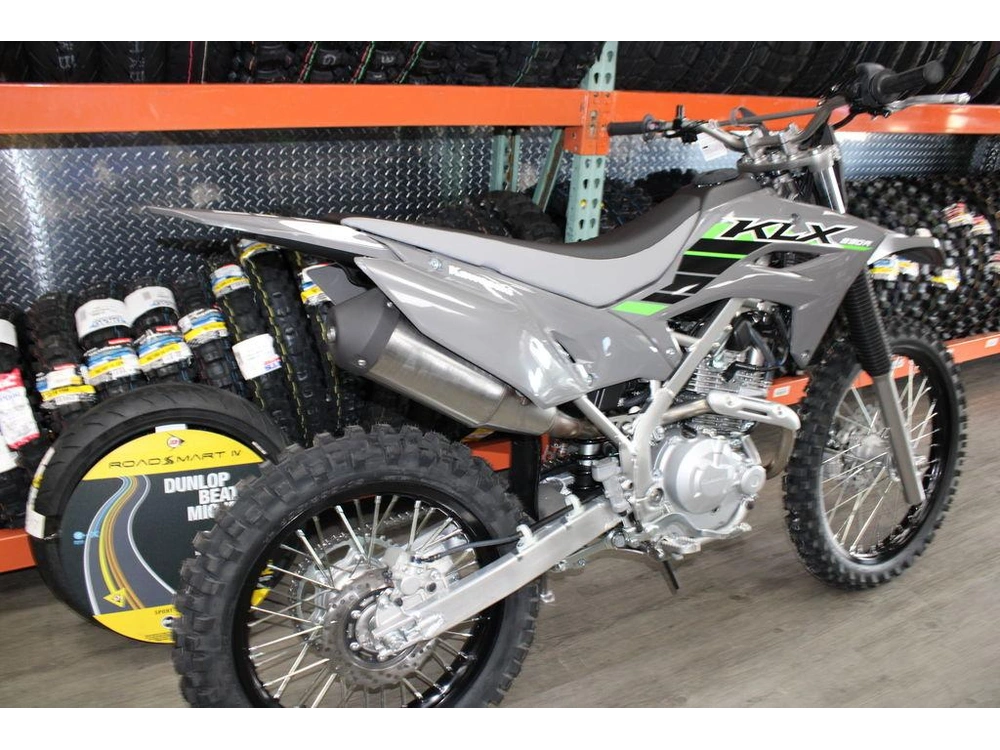 2025 Kawasaki Klx®230r alt