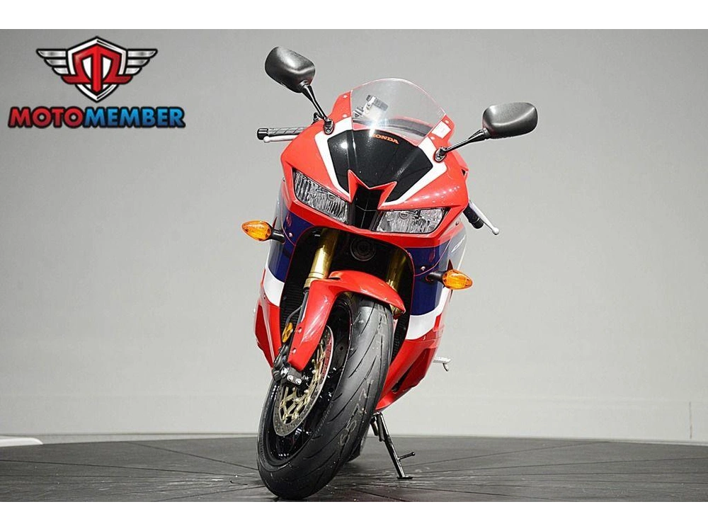 2024 Honda Cbr600rr alt