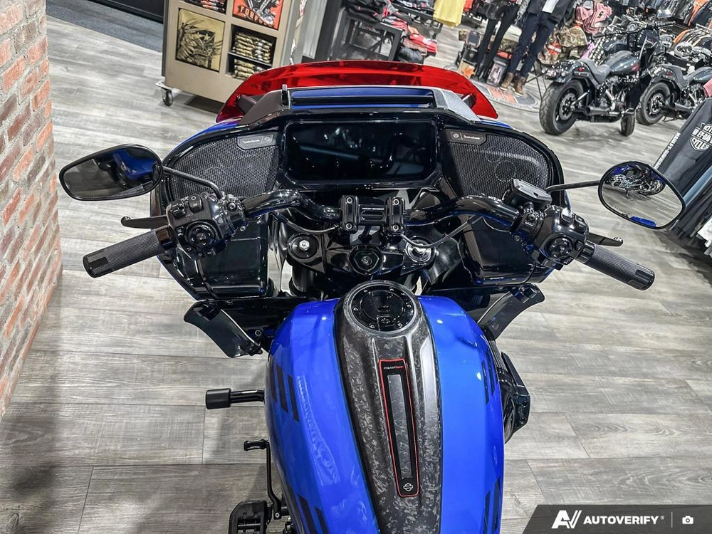 2026 Harley-davidson Cvo Road Glide St alt