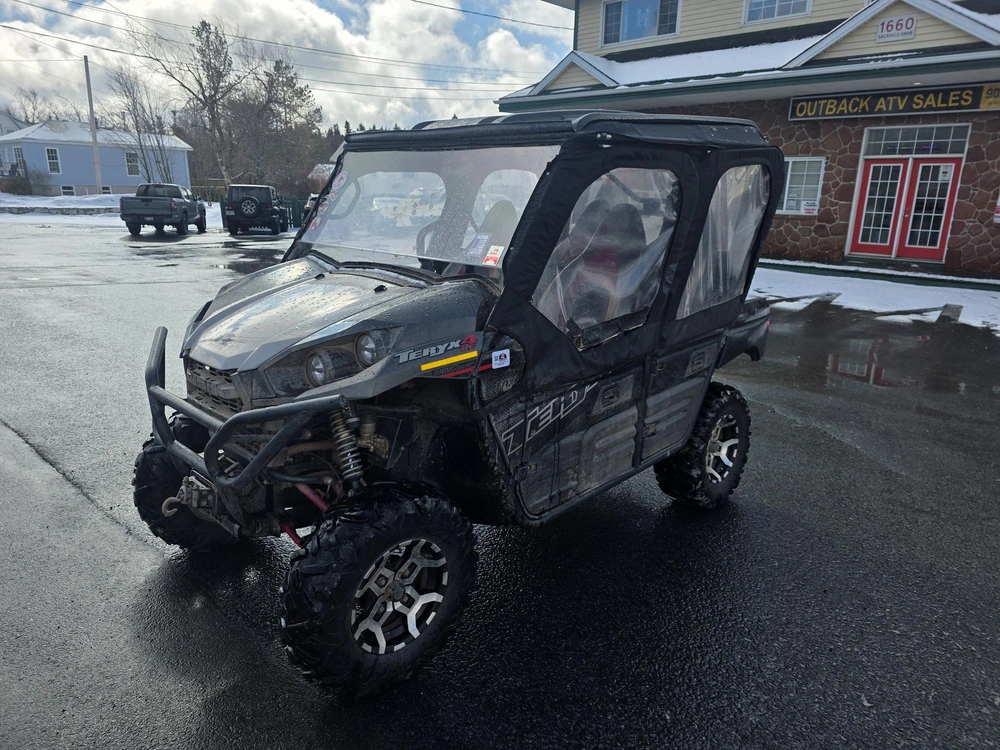 2021 Kawasaki Teryx4 Le alt