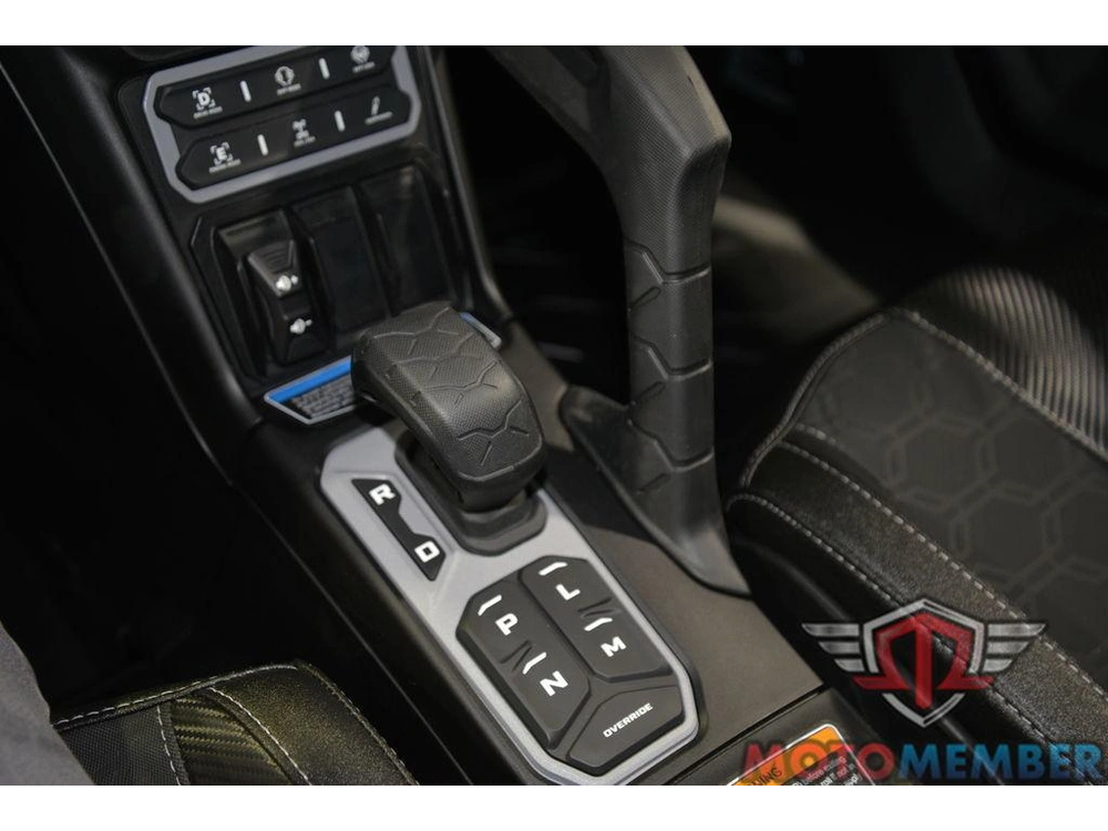 2026 Can-am Maverick R Max X Rc With Smart-shox alt