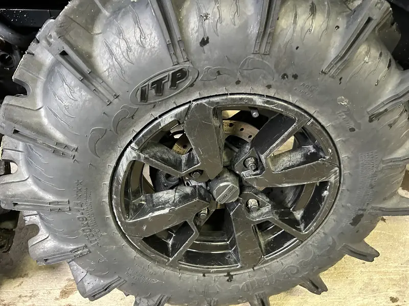 2024 Can-Am Outlander Max XT 1000R 6x6 thumbnail 17
