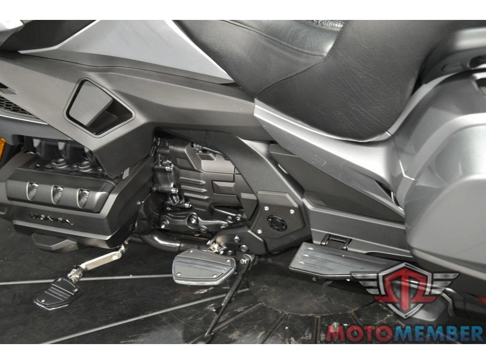 2025 Honda Gold Wing Tour Automatic Dct alt