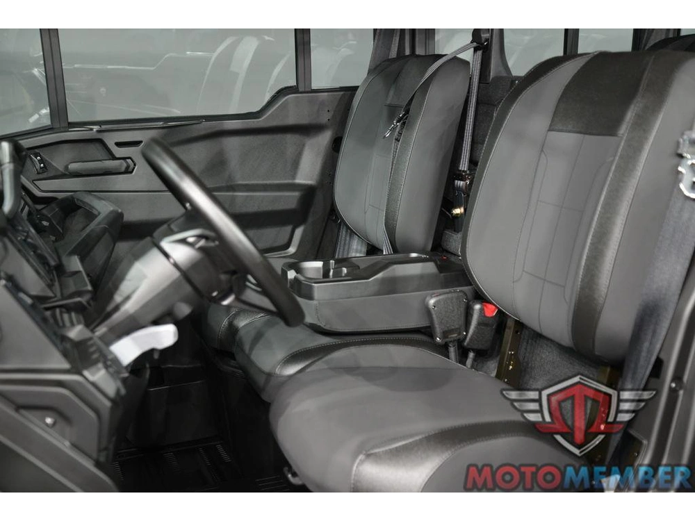 2026 Can-am Defender Max Xt Cab Hd11 With 10.25 In. Infotainment Dark Wildland Camo alt