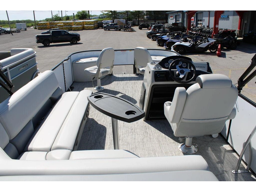 2025 Suncatcher Select 20fc alt