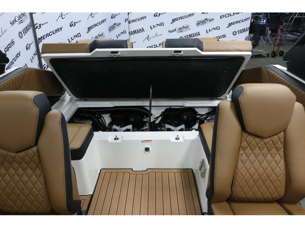 2026 Yamaha Yamaha 222sd alt