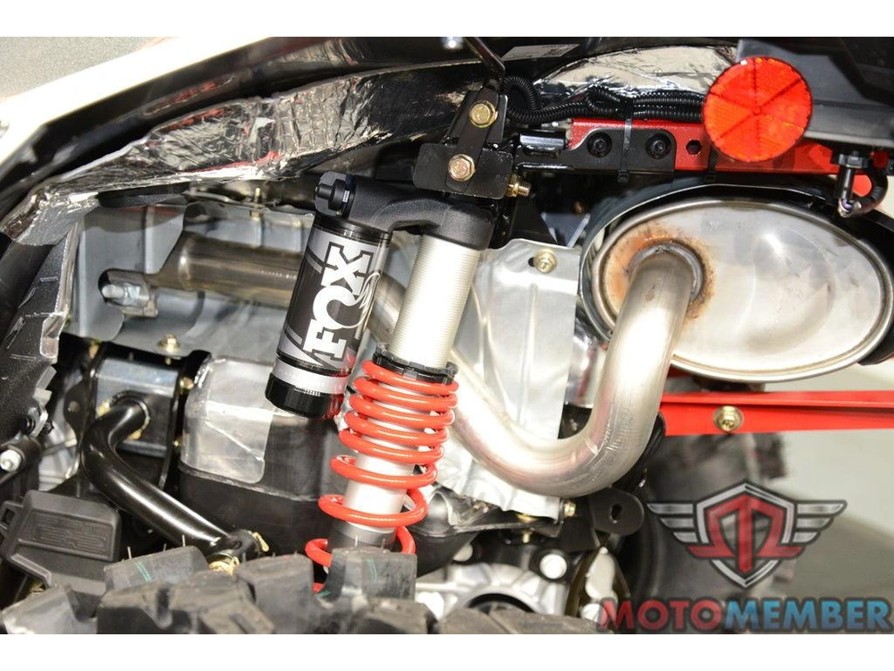 2026 Can-am Renegade X Mr 1000 R Hyper Silver & Legion Red alt