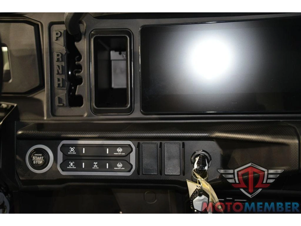 2026 Can-am Defender Xt Hd11 With 10.25 In. Infotainment alt