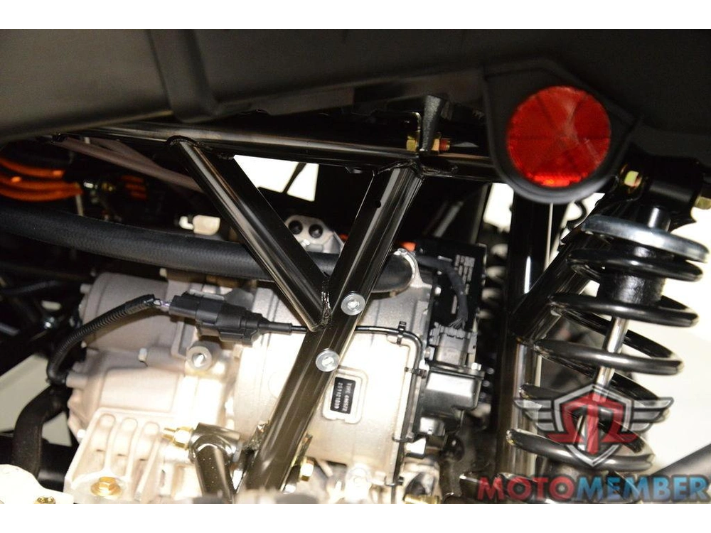 2026 Can-am Outlander Electric Max alt