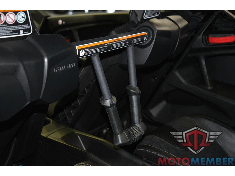 2025 Can-am Maverick R Max X Rs With Smart-shox alt