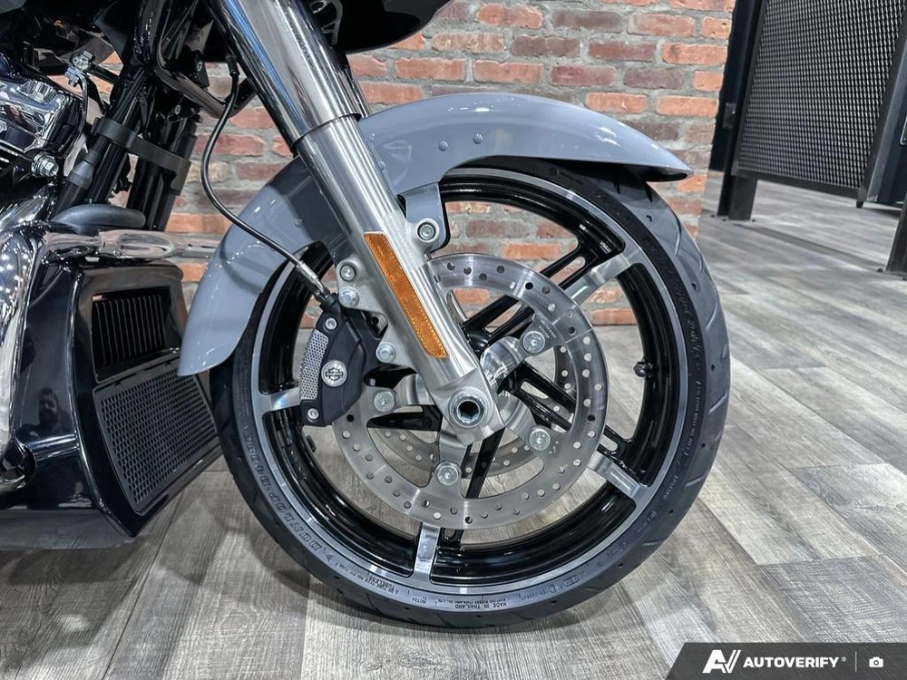 2026 Harley-davidson Road Glide alt