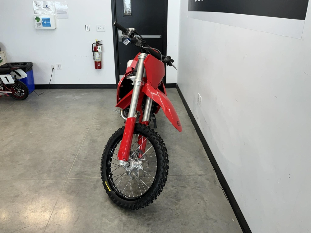 Gas Gas Mc 250f 2026 alt