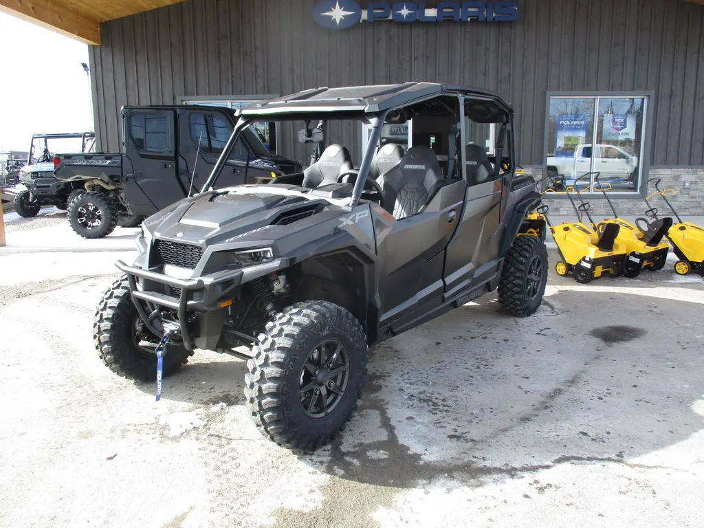 Polaris GENERAL 2026 - XP 1000 4