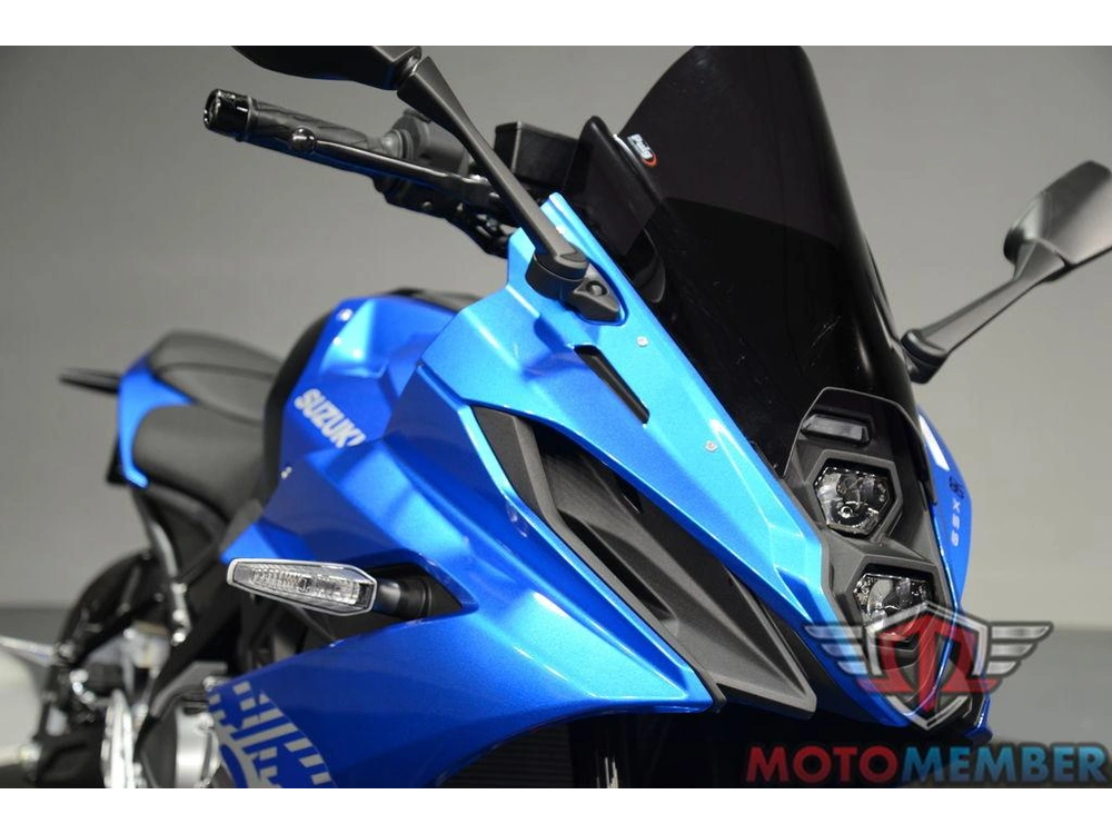 2024 Suzuki Gsx-8r alt