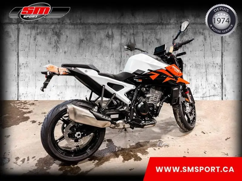 2027 KTM 990 DUKE