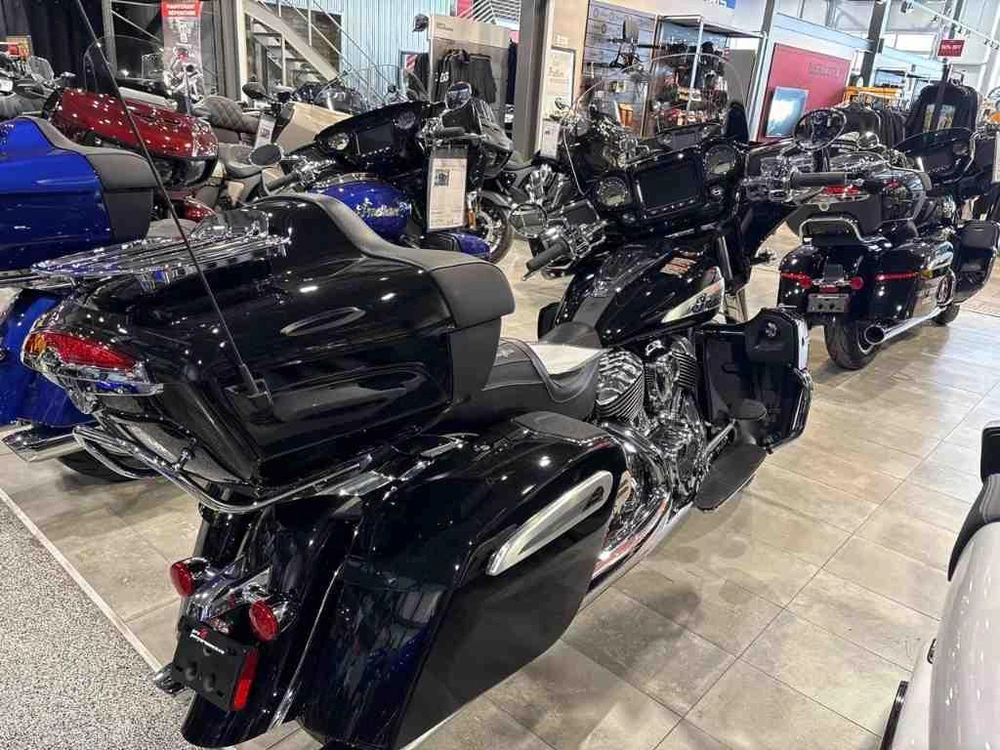 Indian Motorcycle Roadmaster Limited Audio Package 2025 alt