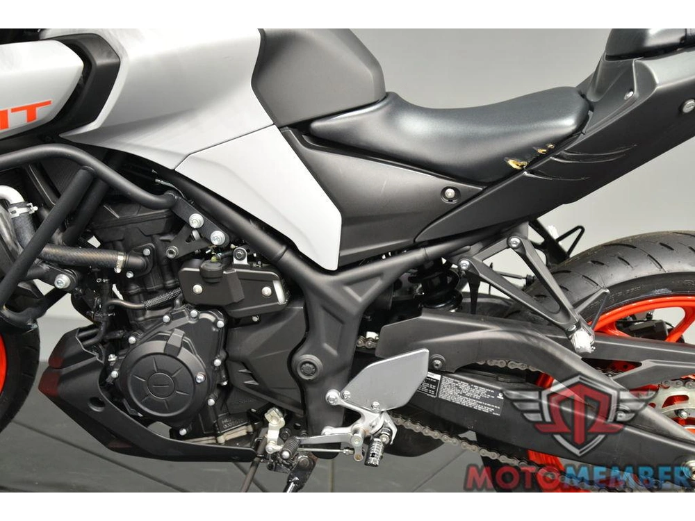 2020 Yamaha Mt-03 alt