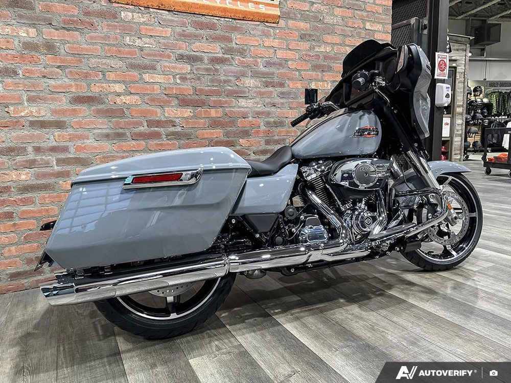 2026 Harley-davidson Street Glide alt