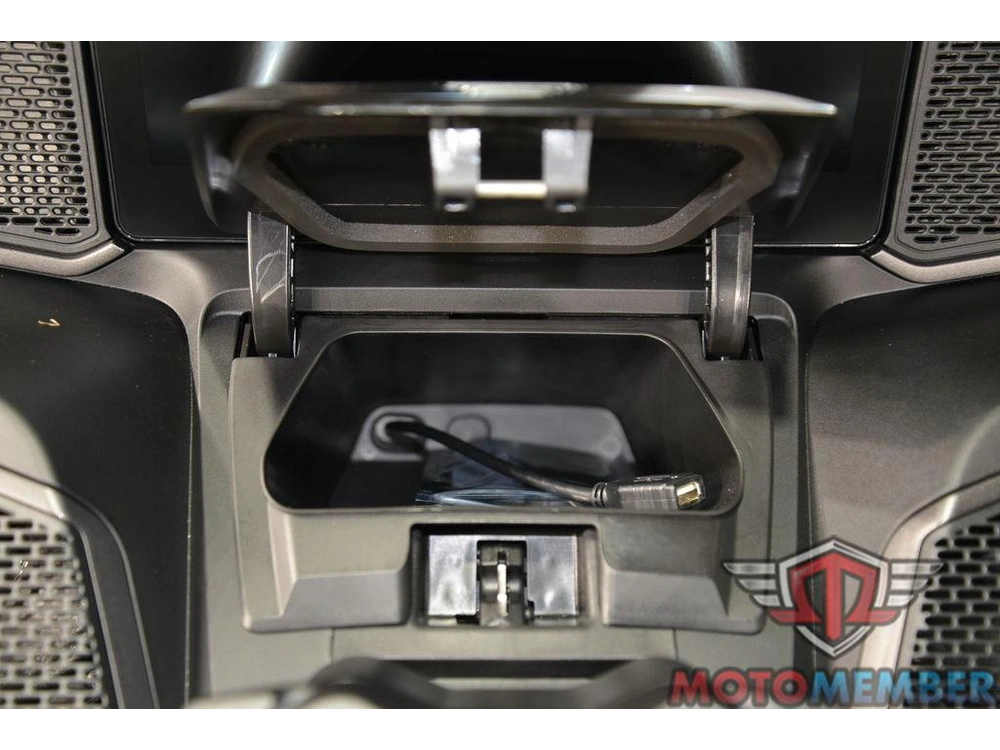 2026 Can-am Spyder Rt Limited Mineral Blue alt