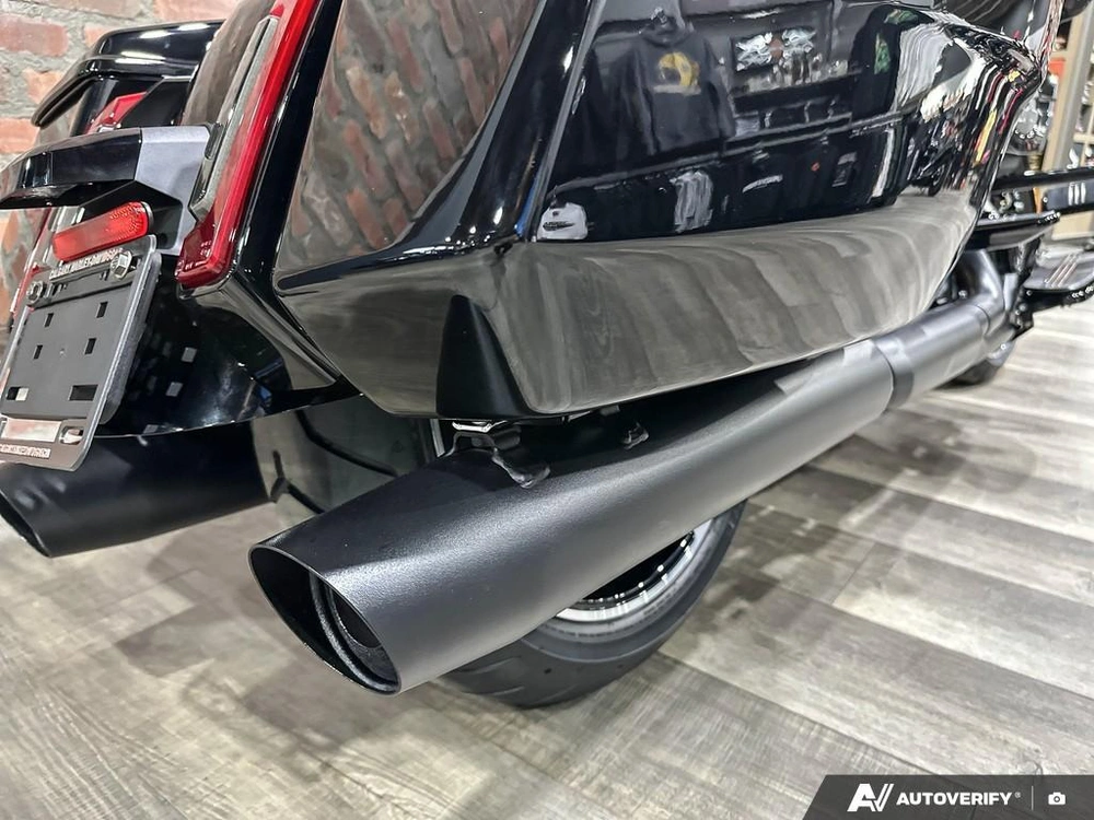 2026 Harley-davidson Road Glide alt