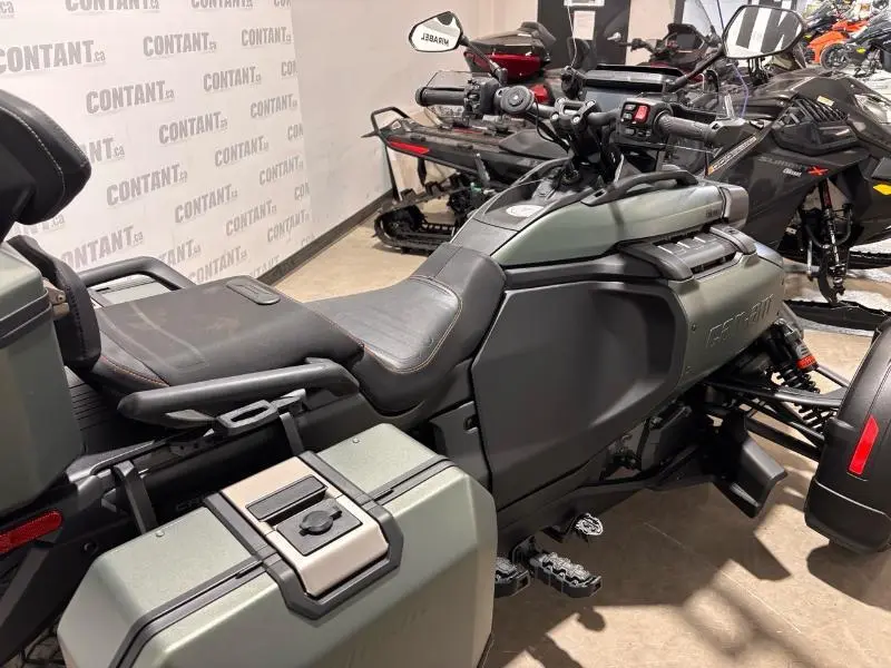 Can-Am Canyon Redrock 2025
