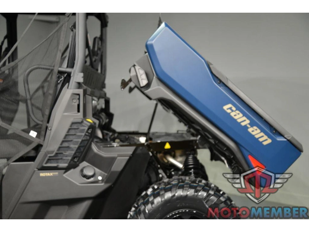 2026 Can-am Defender Max Xt Hd11 With 10.25 In. Infotainment alt